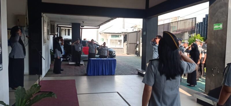 Gelar Apel Pagi, Sarsaralos Sivakkar Kepala Rudenim Medan Sertakan Pengambilan Sumpah Manager Unit Usaha Koperasi Pegawai